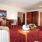 Hanseatischer Hof 4*