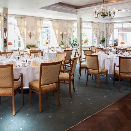 Hanseatischer Hof Отель Любек