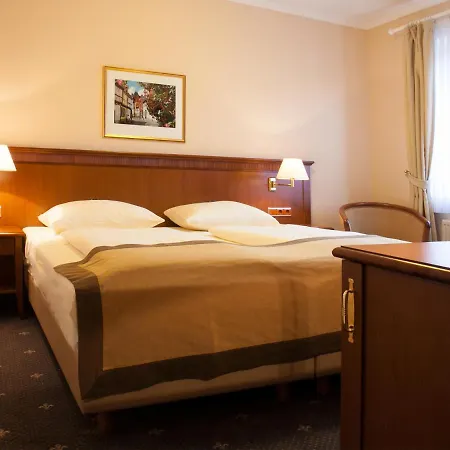 Hanseatischer Hof 4*