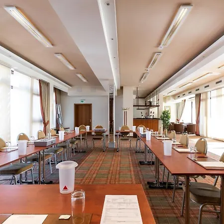 Hanseatischer Hof 4*