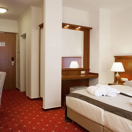 Hanseatischer Hof Отель