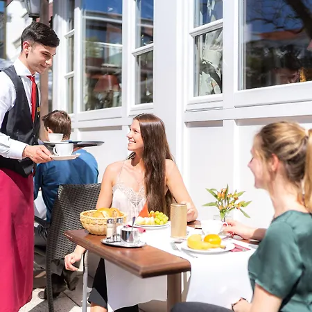 Hanseatischer Hof 4*