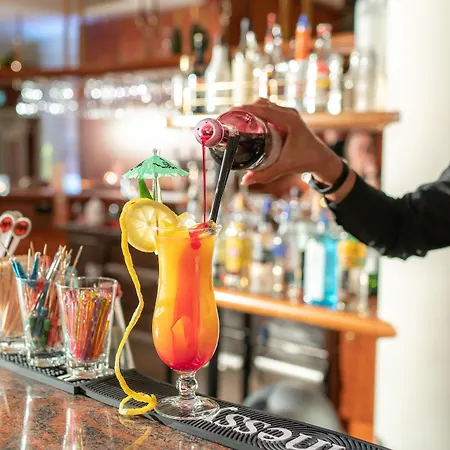 Hanseatischer Hof Отель Любек