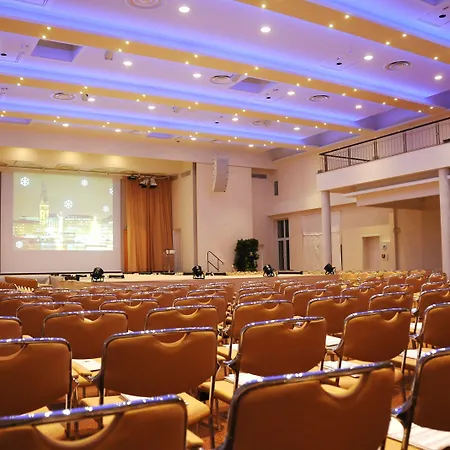 Hanseatischer Hof Отель Любек