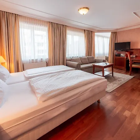 Hanseatischer Hof Любек