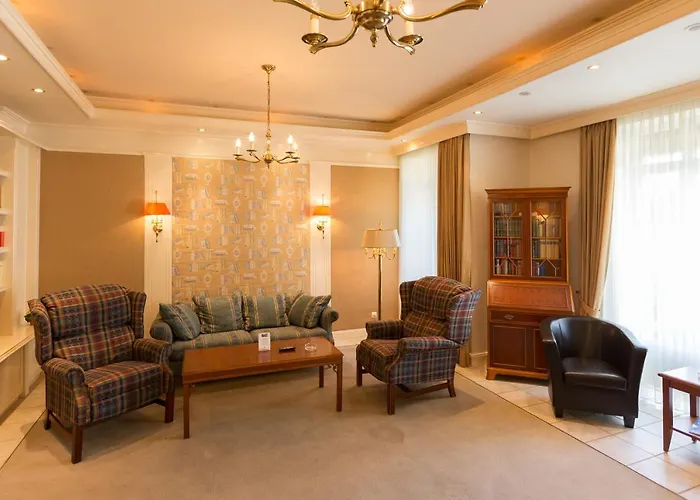 Hanseatischer Hof 4* Любек