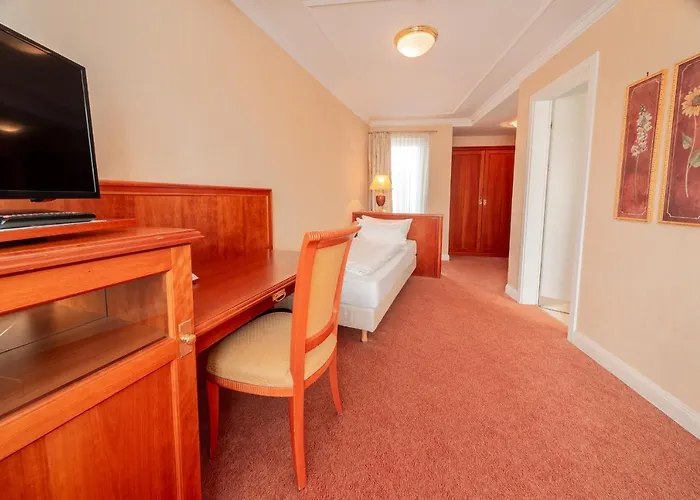 Hanseatischer Hof Hotel 4*