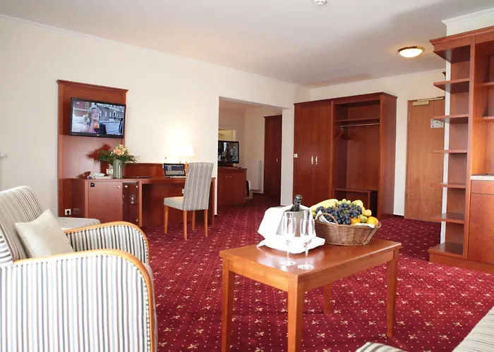 Hanseatischer Hof 4*