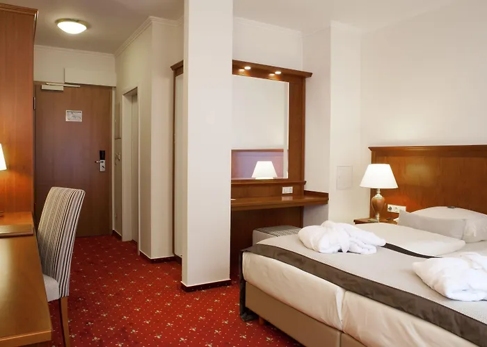 Hanseatischer Hof Отель