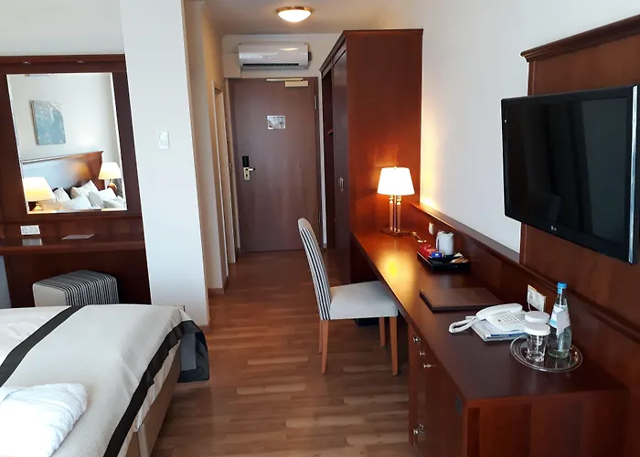 Hanseatischer Hof Hotel 4*