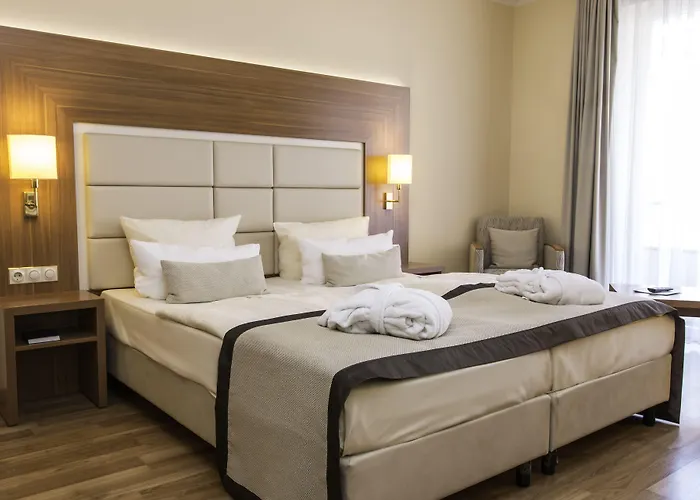 Hotel Hanseatischer Hof 4*